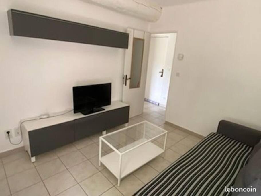 Appartement Le Provence Avec Piscine, Climatisation Et Parking à Uzès Extérieur photo